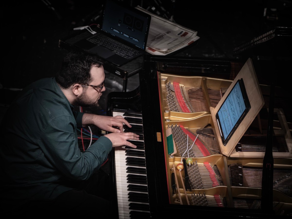 Pau F. Benlloch: «la idea era un poc explorar el concepte de memòria, que és un concepte molt relevant políticament»