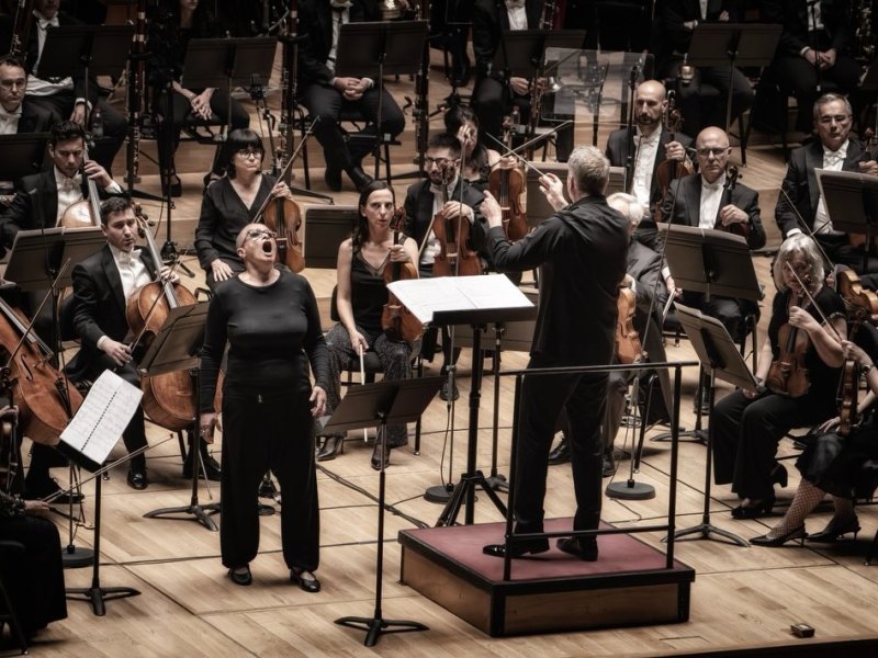 L’Orquestra de València estrena amb èxit el monodrama «Medea» de José María Sánchez-Verdú